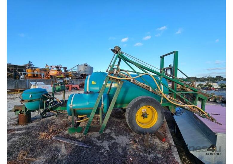 caption Goldacres Trailing Boom Sprayer - 3000 Litre Tank