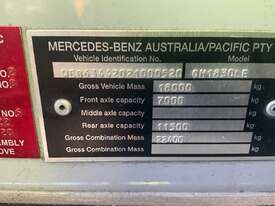Mercedes Benz Bus - picture0' - Click to enlarge