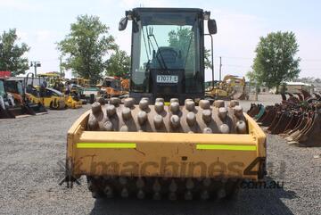 Caterpillar 2008   CP74