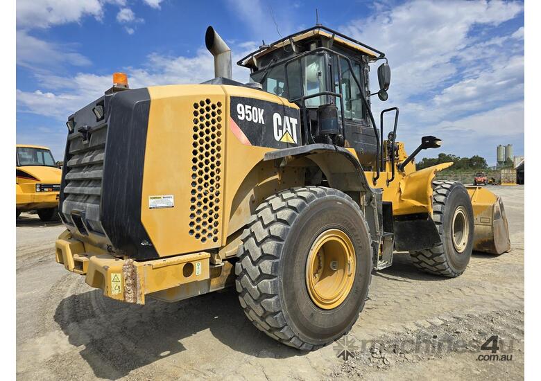 caption 2013 Caterpillar 950K