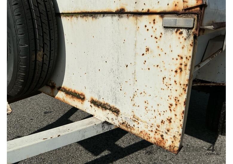 caption 2006 SAM (WA) PTY LTD Single Axle Enclosed Box Trailer