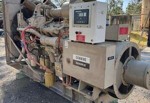 Cummins   400Kva Generator