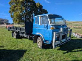 1979 Isuzu SBR 422 Tipper Truck w/ 16ft Tray - picture0' - Click to enlarge