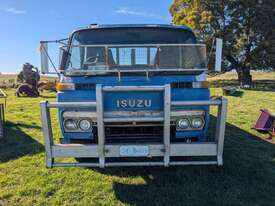 1979 Isuzu SBR 422 Tipper Truck w/ 16ft Tray - picture2' - Click to enlarge