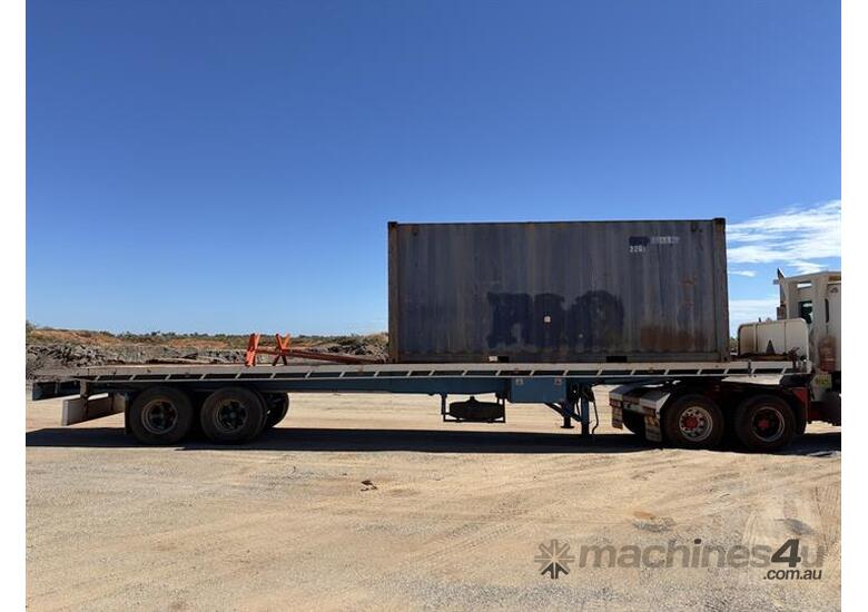 caption Bailey Dual Axle