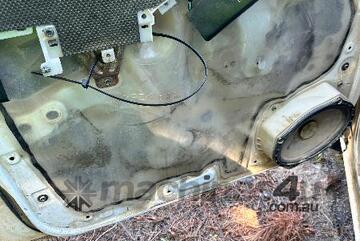 Nissan   TWINCAB UTE (SALVAGE).