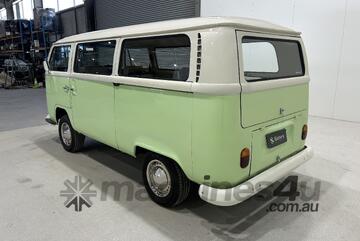 1968 Volkswagen Kombi Transporter Type 2 Petrol