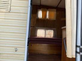 1993 Mazda T4000 Motorhome - picture0' - Click to enlarge