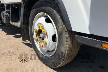 2008 Isuzu NQR 450 Crew Crew Cab Service Body / Crane Truck