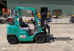 MITSUBISHI 2.5T LPG Forklift | 4.7m Lift Height | Fork Positioner