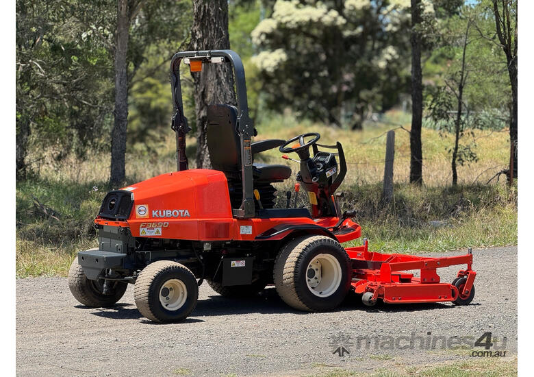 Kubota F3690 Front Deck Lawn Equipment