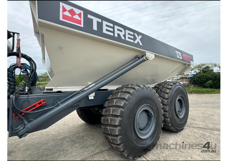 Articulated Dump Truck Terex TA400