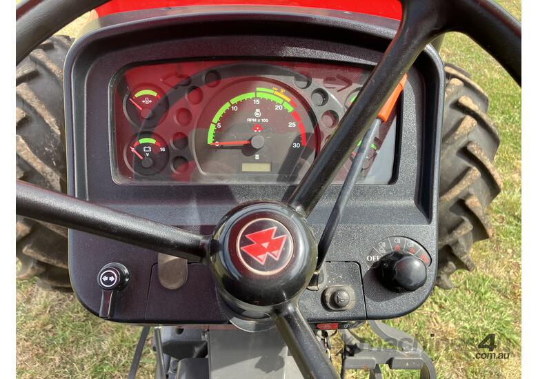 2018 Massey Ferguson 2625 4WD Tractor