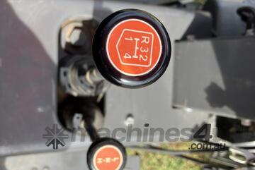 2018 Massey Ferguson 2625 4WD Tractor