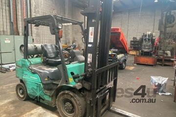 Mitsubishi   FG25ZNT Forklift