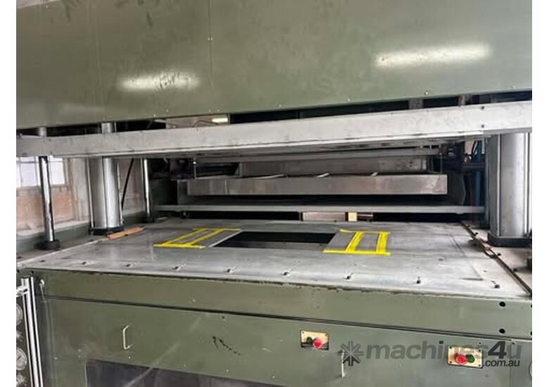 Caldan Vacuum Former 