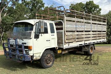 ISUZU CATTLE TRUCK (UNREGISTERED)