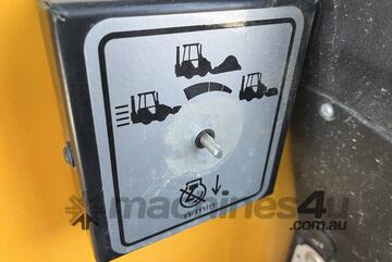 Jcb   1CXT Skid Steer