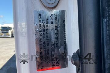 2017 Hino 500 2628 FM Garbage Compactor (Side Load)