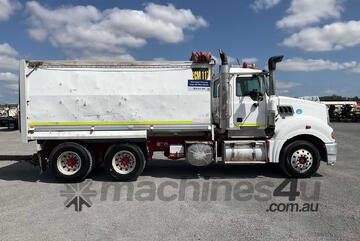 2014 Mack Superliner CLXT Tipper