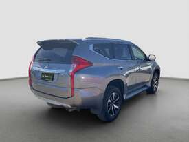 2019 Mitsubishi Pajero Sport GLS Diesel - picture0' - Click to enlarge
