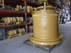 Caterpillar 657E Final Drive & Wheel Group - picture0' - Click to enlarge