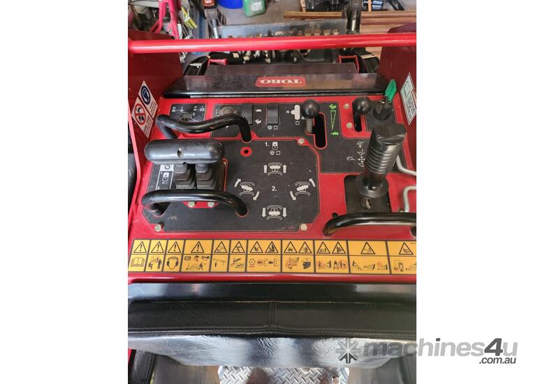 TORO TX1000 MINI TRACK LOADER