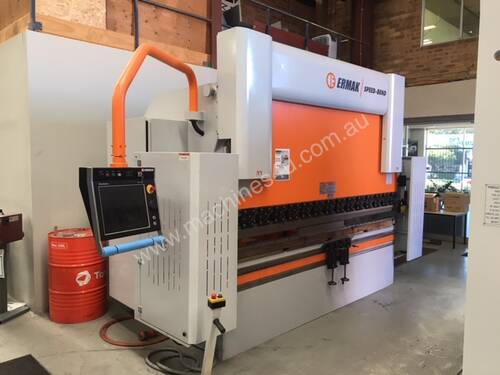 IN STOCK Speed Bend 5 axis CNC 3100 x 135 ton