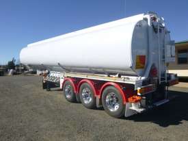 Marshall Lethlean R/T Lead/Mid Tanker Trailer - picture0' - Click to enlarge