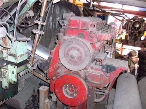 caption noise 358 6cyl engine