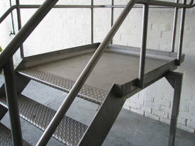 Raised Platform Stainless Steel - picture0' - Click to enlarge