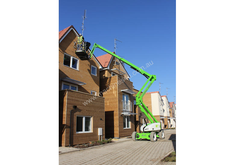 caption Nifty HR15 4×4 15.7m Self Propelled - low weight, versatile and easy to manoeuvre