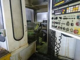 Okuma MC-80H Twin Pallet CNC machining Centre - picture0' - Click to enlarge