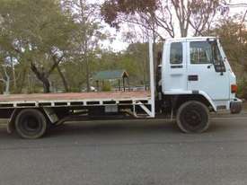 6 metre flat bed truck  - picture0' - Click to enlarge