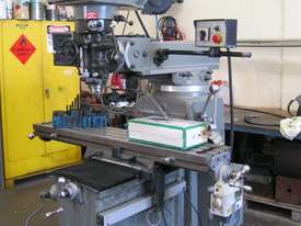 Acraturn Turret Mill Machine with DRO - picture1' - Click to enlarge