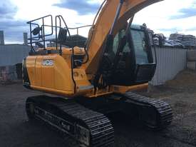 JCB 13 tonne excavator 2015 model like new comes with many buckets, grab and pick ready for use - picture2' - Click to enlarge