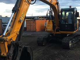 JCB 13 tonne excavator 2015 model like new comes with many buckets, grab and pick ready for use - picture1' - Click to enlarge