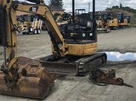 For sale cat 303ccr comes with all buckets and rock breaker  - picture0' - Click to enlarge