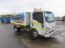 2013 Isuzu NLS200 Short 4×4 Tip Truck - picture0' - Click to enlarge