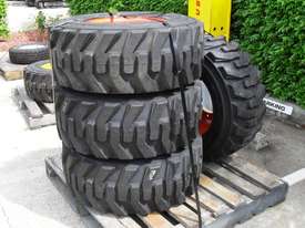 12-16.5 12ply A300 Tyre Rim assemble fits Bobcat Loaders NPP40 - picture0' - Click to enlarge