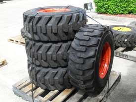 12-16.5 12ply A300 Tyre Rim assemble fits Bobcat Loaders NPP40 - picture1' - Click to enlarge