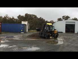 All Terrain 4 Wheel Drive 3.5 Ton Lifting Capacity Forklift  - picture1' - Click to enlarge
