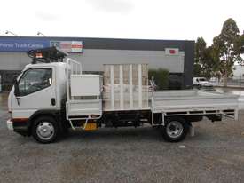 Mitsubishi Canter Tray Truck - picture2' - Click to enlarge