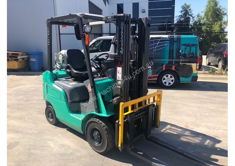caption Mitsubishi 1.8ton Container mast