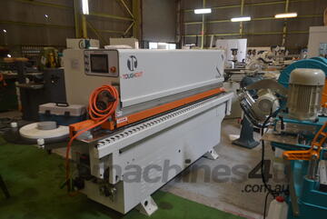 Semi Automatic Edge bander Nickel 35 - Small yet packed with features!