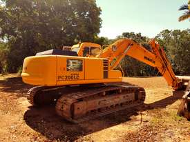 2001 Komatsu PC 200-6E Excavator For Sale or Swap - picture2' - Click to enlarge