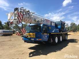 2001 Terex ATT600 - picture2' - Click to enlarge