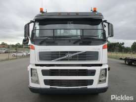2005 Volvo FM12 - picture1' - Click to enlarge
