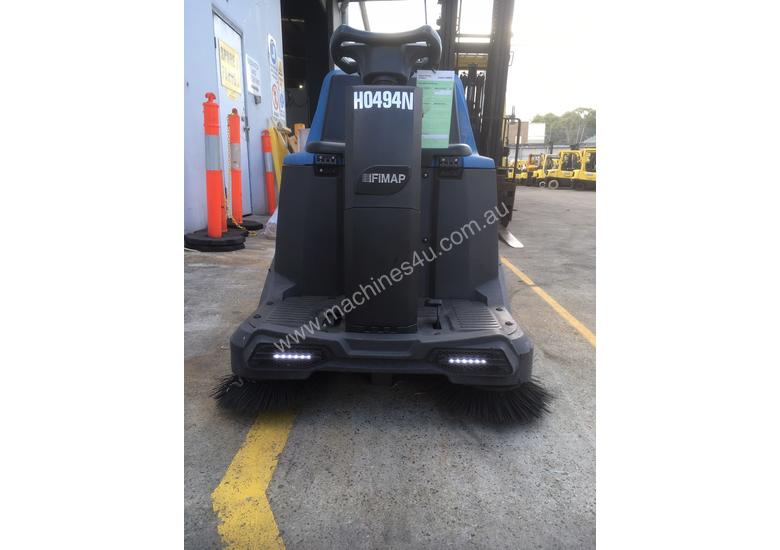 caption Battery Electric Sweeper
