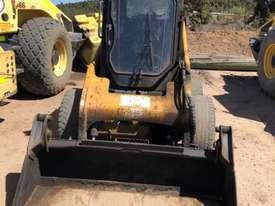 CATERPILLAR 226 SKIDSTEER LOADER - picture0' - Click to enlarge